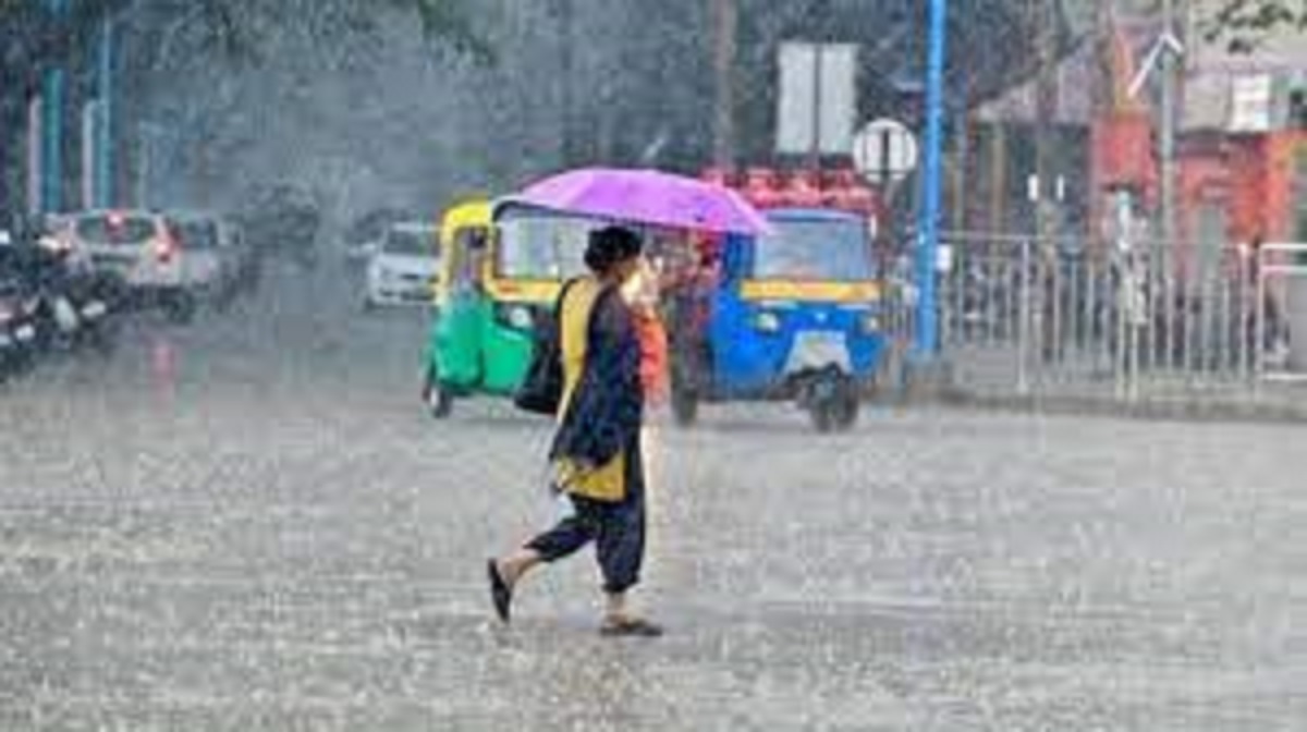 download 5 1 News Todayz पहाड़ों में बुधवार को बारिश का येलो अलर्ट जारी, अगले तीन दिन फिर बदल सकता है मौसम का मिजाज