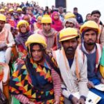 Uttarakhand News CM Dhami talked to the workers 1 News Todayz सीएम धामी ने श्रमिकों के हित के लिए अधिकारियों को दिए ये निर्देश, श्रमिकों से की बातचीत
