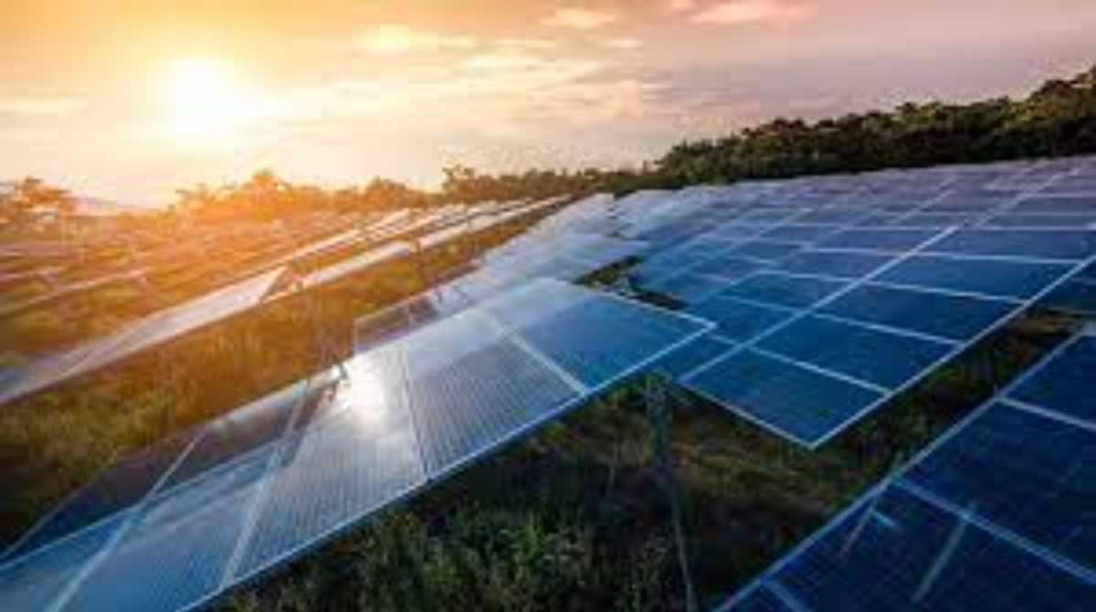 Uttarakhand News Solar power plants will be installed in these buildings of the state 1 News Todayz प्रदेश के सरकारी भवनों में लगाए जाएंगे सौर ऊर्जा संयंत्र, दिव्यांगजनों की सुविधा के लिए एक बड़ा कदम
