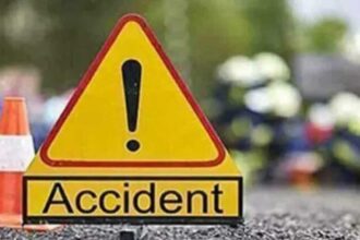 Uttarakhand News Hadakhan temple Nainital accident Uttarakhand road accident Haldwani road accident 5 News Todayz हादसा: चमोली में 200 मीटर गहरी खाई में गिरी कार, चालक की हुई मौत...