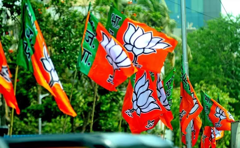 BAGESWAR BJP 10 News Todayz Uttarakhand Politics: अब इस नेता ने थामा BJP का दामन, प्रदेश अध्यक्ष महेंद्र भट्ट ने दिलाई सदस्यता…