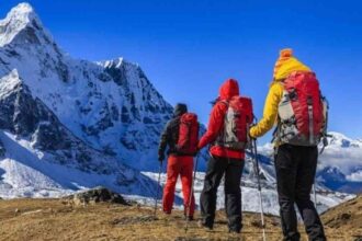 uttarkashi here tracking and mountaineering are banned News Todayz प्रदेश में ट्रैकिंग का नया नियम आया, देखे अब क्या होगा अनिवार्य…