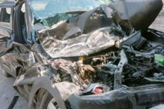 accident tehri 1 1 News Todayz हादसा: टिहरी में कार और बस की हुई जबरदस्त टक्कर, हादसे में कई लोग घायल…