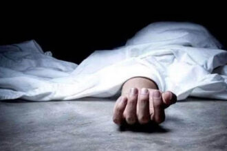 dead body 1668577550 1 News Todayz संदिग्ध परिस्थितियों में पेड़ से लटका मिला युवक का शव