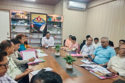 WhatsApp Image 2025 04 23 at 6.03.58 PM News Todayz धामी सरकार कि सक्रियता के चलते चारधाम यात्रा 2025 के लिए सुदृढ़ स्वास्थ्य व्यवस्था सुनिश्चित