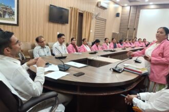 WhatsApp Image 2025 04 23 at 7.45.31 PM News Todayz सीएम के डीएम को सख्त निर्देश, डेंगू रोकथाम के लिए अग्रणी अमले को रखें प्रेरित