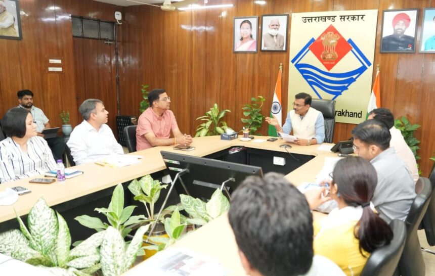 WhatsApp Image 2025 05 30 at 6.01.50 PM News Todayz यातायात नियमों के अनुपालन के लिए लगातार चलाया जाय अभियान: सीएस