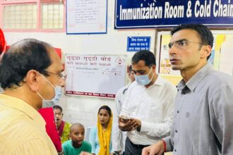 WhatsApp Image 2025 06 18 at 8.14.47 PM News Todayz जिले के सरकारी अस्पतालों को आधुनिक सुविधाओं से आच्छादित करने में जुटे डीएम बंसल