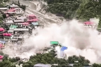 1000253442 1024x576 1 News Todayz उत्तरकाशी के धराली में बादल फटने से तबाही, कई लापता