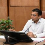 1753775805 IMG 20250725 WA0034 scaled 300x200 1 News Todayz डीएम ने किया पत्नी पर बन्दूक तनने वाले पति का शस्त्र लाइसेन्स निलंबित, बन्दूक जब्त