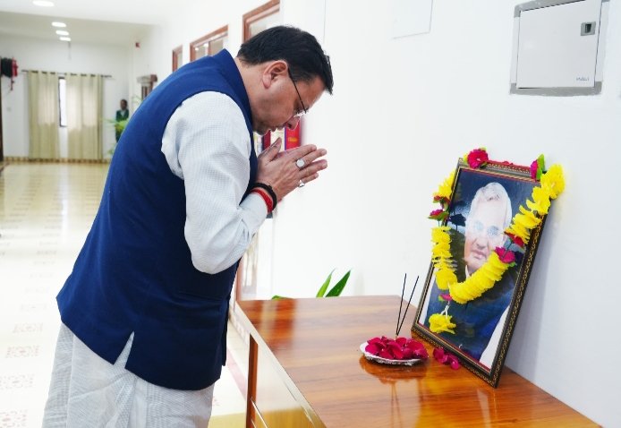 IMG 20250823 195118 News Todayz देशभक्ति, समर्पण और सेवा का अनुपम उदाहरण अटल बिहारी वाजपेई: सीएम धामी