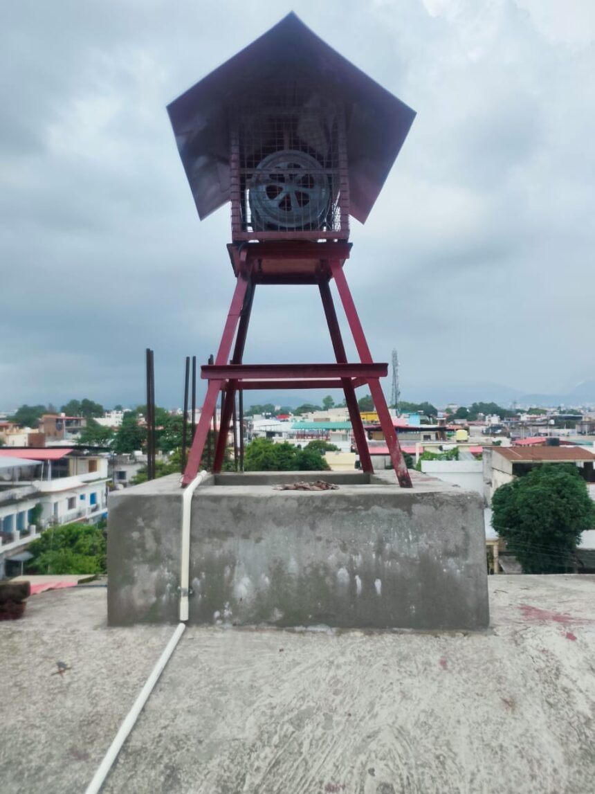 WhatsApp Image 2025 08 02 at 5.30.02 PM News Todayz दून की थाने चौकियों में आधुनिक लांग रेंज इमरजेंसी सायरन स्थापित, ट्रायल सम्पन्न