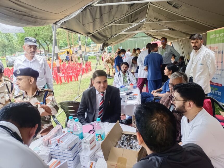 WhatsApp Image 2025 08 07 at 2.36.35 PM News Todayz धराली आपदा में स्वास्थ्य विभाग पूरी तरह मुस्तैद, 16 सदस्यीय विशेष चिकित्सा टीम धराली-हर्षिल में सक्रिय