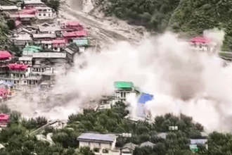 uttarkashi 5 1754390198 1 News Todayz धराली आपदा: सीएम धामी लगातार कर रहे राहत बाचव कार्यों की मॉनिटरिंग