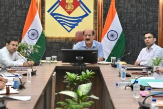 IMG 20250929 WA1814 780x470 1 News Todayz कैबिनेट मंत्री/जिले के प्रभारी मंत्री सुबोध उनियाल ने की आपदा राहत एवं पुनर्वास कार्यों की समीक्षा