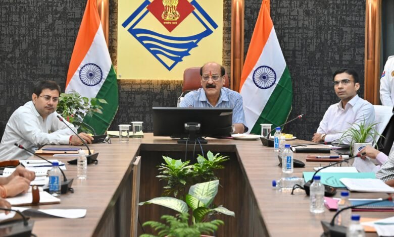 IMG 20250929 WA1814 780x470 1 News Todayz कैबिनेट मंत्री/जिले के प्रभारी मंत्री सुबोध उनियाल ने की आपदा राहत एवं पुनर्वास कार्यों की समीक्षा