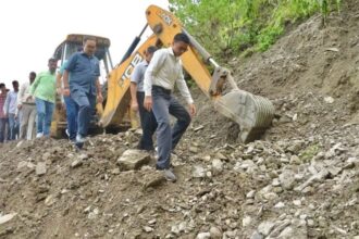 dm sachin bansal 1 780x470 1 News Todayz खेत, खलियान, निजी भवन, का अधिकाधिक मुआवजा बट जाए आज रात तक: डीएम