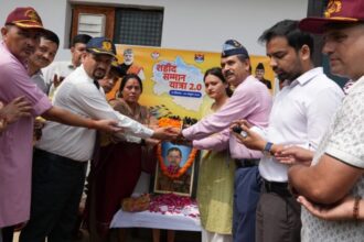 sahid saman yatra 780x470 1 News Todayz खटीमा में शहीद सम्मान यात्रा-2.0 के अंतर्गत शहीद सूबेदार डम्बर चन्द के घर-आँगन से मिट्टी संग्रहण