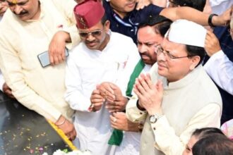 30cb6f48 c127 4416 94a7 34837ae9efdc News Todayz रामपुर तिराहा शहीद स्मारक पर सीएम धामी ने दी श्रद्धांजलि, बोले- ‘काला अध्याय’ है 2 अक्टूबर 1994