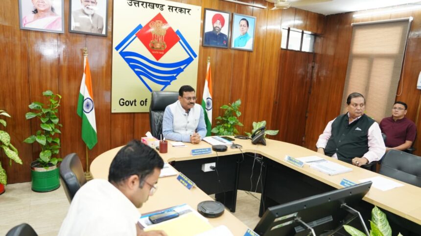 WhatsApp Image 2025 10 10 at 3.33.13 PM News Todayz मुख्य सचिव की अध्यक्षता में हुयी यूपीसीएल की 125 वीं बोर्ड बैठक