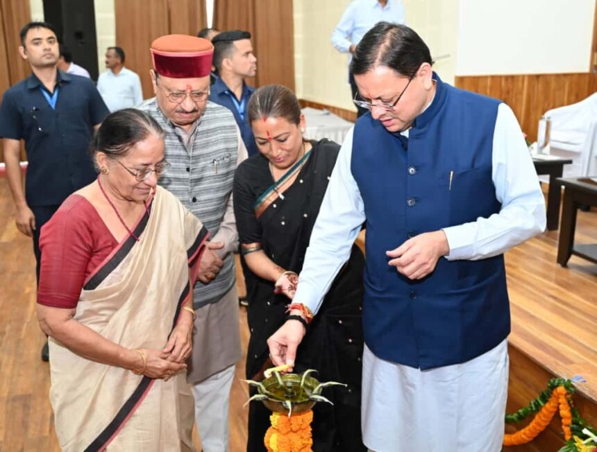 WhatsApp Image 2025 10 11 at 4.31.16 PM News Todayz सीएम धामी ने किया बालिका शिक्षा प्रोत्साहन कार्यक्रम में प्रतिभाग