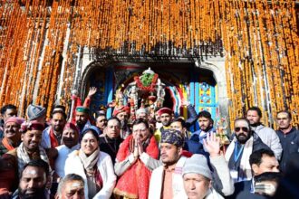 WhatsApp Image 2025 10 23 at 11.24.23 AM News Todayz श्री केदारनाथ धाम के कपाट हुए बंद, मुख्यमंत्री पुष्कर सिंह धामी भी रहे मौजूद