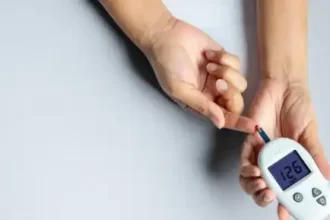 27dd4565c3f9b5dd514e3f01380ca658 News Todayz टाइप-1 डायबिटीज से प्रभावित लोगों के लिए उत्तराखंड बना उम्मीद का केंद्र, धामी सरकार की एक अनूठी पहल