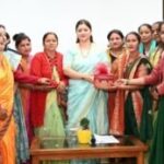 IMG 20251124 WA0026 300x173 1 News Todayz पारम्परिक धरोहर संजोते महिला समूहों के उत्पादों की देश-विदेश में मांग : गीता धामी