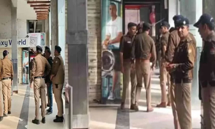 Collage 2026 02 13 11 30 162 1000x600 1 News Todayz सिल्वर सिटी के पास शूटआउट: जिम से निकलते ही युवक को सिर में मारी गोली, पुलिस की कार्यप्रणाली पर उठ रहे सवाल