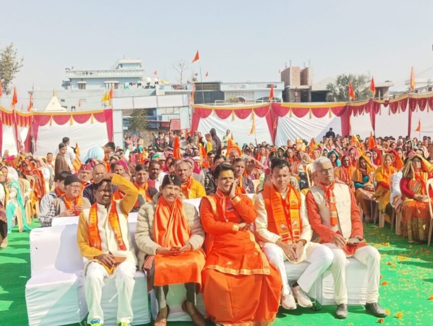 IMG 20260208 WA0516 960x722 1 News Todayz महामंडलेश्वर ललितानन्द गिरि ने दिया संस्कार और सेवा का संदेश, एकजुटता से भारत को विश्वगुरु बनाने का आह्वान