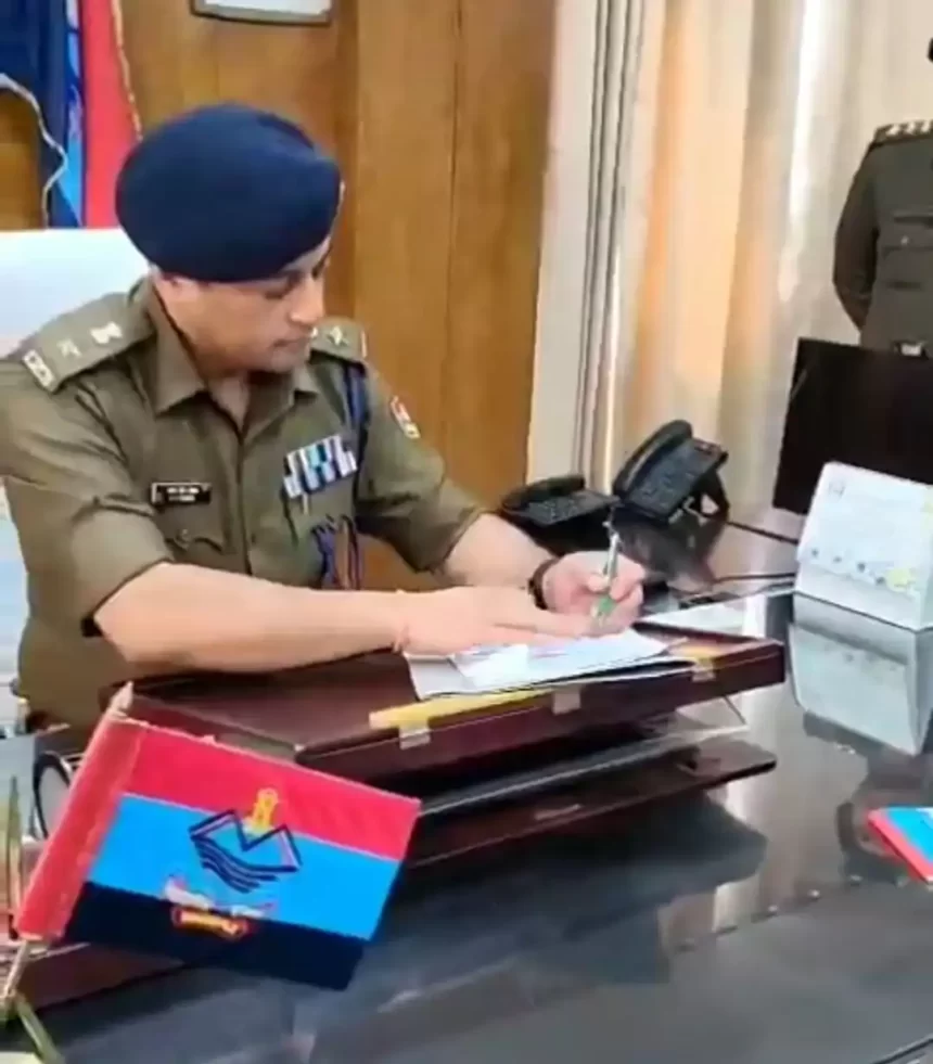 bb7023594d49d73c9d7875f2c44bf196 News Todayz देहरादून के नए एसएसपी प्रमेन्द्र डोबाल ने संभाला पदभार