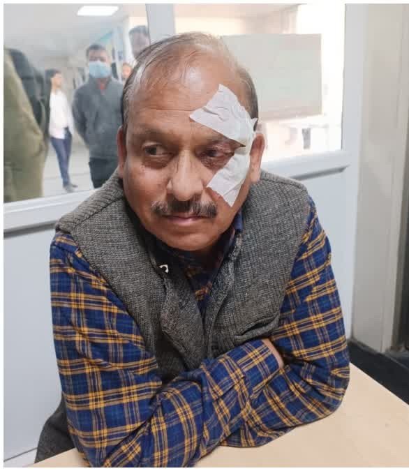 d 5 1 1 News Todayz प्राथमिक शिक्षा निदेशक मारपीट मामलाः विधायक काऊ के गनर ने कराया पुलिस में मामला दर्ज