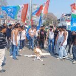 d 5 2 scaled 1 News Todayz यूथ कांग्रेस के अध्यक्ष की गिरफ्तारी के विरोध में एनएसयूआई ने किया शर्टलेस प्रदर्शन