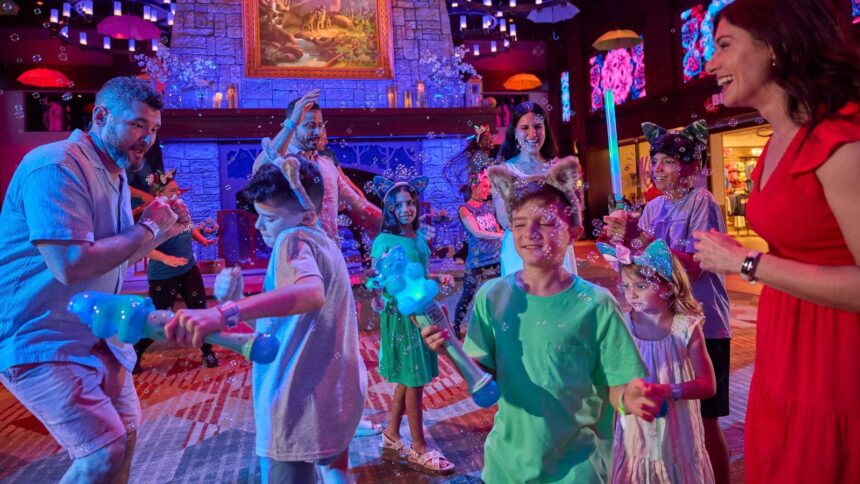 dance party scaled 1 News Todayz भाजपा-कांग्रेस में खलबलीः सोशल मीडिया पर छाई, ‘मुंबई वाली डांस पार्टी’