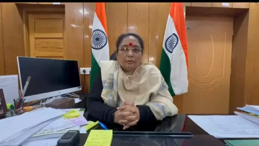 f7b6c720fbae40920052f14bd88a17b6 News Todayz राष्ट्रपति और पीएम को भेंट किए जाने वाले स्मृति चिह्नों से भराड़ीसैंण को मिली नई सांस्कृतिक पहचान