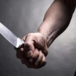 chaku News Todayz युवक- युवती ने एक दुसरे पर किया चाकू से वार,अस्पताल में भर्ती