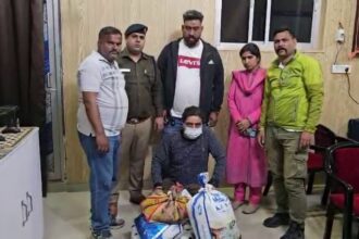 d 1 1 News Todayz मेडिकल स्टोर की आड़ में चल रहे अवैध नशे के कारोबार का भंडाफोड़, हजारों नशीली गालियों का जखीरा पकड़ा