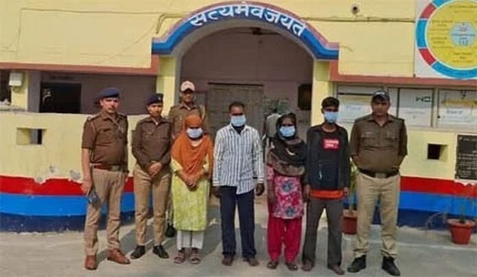 d 1 2 News Todayz नाबालिग से जबरन देह व्यापार करवाने की आरोपी दो महिलाओं सहित 4 गिरफ्तार