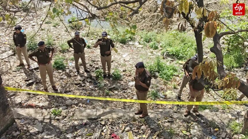 d 1 8 News Todayz चूना भट्टा क्षेत्र में पुराने खंडहर में मिला महिला का शव,नशे की ओवर डोज हो सकता  है मौत का कारण