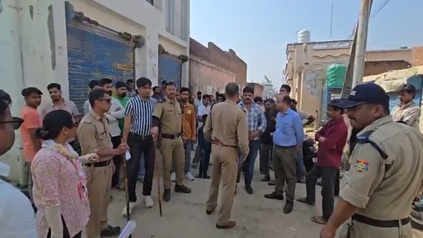 d 4 12 News Todayz बिजली विभाग और विजिलेंस ने बिजली चोरी के काटे कनेक्शन