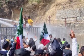 d 4 4 News Todayz यूकेडी ने भराड़ीसैण में किया उग्र प्रदर्शन,कई गिरफ्तार