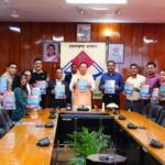 d 7 News Todayz मुख्यमंत्री ने किया “प्रयास बेहतर कल के लिए” स्मारिका का विमोचन