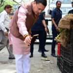 WhatsApp Image 2026 04 17 at 1.24.26 PM News Todayz जन शिकायत की पड़ताल करने मौके पर पहुंचे सीएम, वीडियो कॉल के जरिए अधिकारियों को दिखाई स्थिति