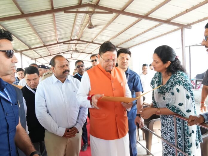 d 5 12 News Todayz मुख्यमंत्री ने जनप्रतिनिधियों व जनता से मुलाकात कर सुनी जनसमस्याएं