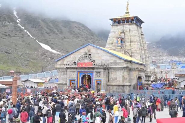 WhatsApp Image 2026 05 13 at 6.05.07 PM News Todayz 22 दिनों में 5.23 लाख श्रद्धालुओं ने किए बाबा केदार के दर्शन बेहतर व्यवस्थाओं से श्रद्धालुओं में उत्साह, प्रशासन की हो रही सराहना