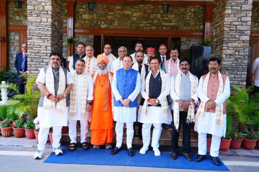 WhatsApp Image 2026 05 16 at 12.22.21 PM News Todayz मुख्यमंत्री धामी से ओबीसी वेलफेयर पार्लियामेंट्री कमेटी के प्रतिनिधिमण्डल ने की भेंट