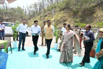 WhatsApp Image 2026 06 04 at 1.42.08 PM News Todayz मुख्य सचिव ने टिहरी गढ़वाल में कियाबजरंग सेतु एवं हिलान्स हिमालयन भोजनालय का निरीक्षण