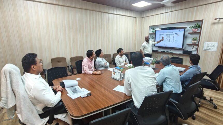 WhatsApp Image 2026 08 24 at 7.33.24 PM News Todayz मास्टर प्लान से अवैध निर्माण तक सचिव आवास ने की समीक्षा, अधिकारियों को दिए जरूरी दिशा-निर्देश