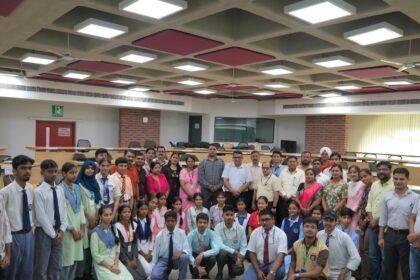 14 g News Todayz आईआईएम काशीपुर में ‘हिंदी माह’ के तहत अंतरविद्यालयी आशुभाषण प्रतियोगिता आयोजित
