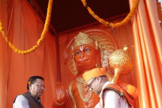 18 p News Todayz बनबसा में 11 फीट ऊंची हनुमान प्रतिमा का सीएम ने किया अनावरण